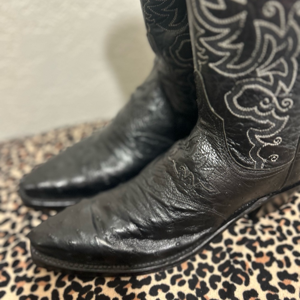 Gorgeous Lucchese  Ostrich leather and embroidered boots  size 81/2 unworn - Picture 14 of 15